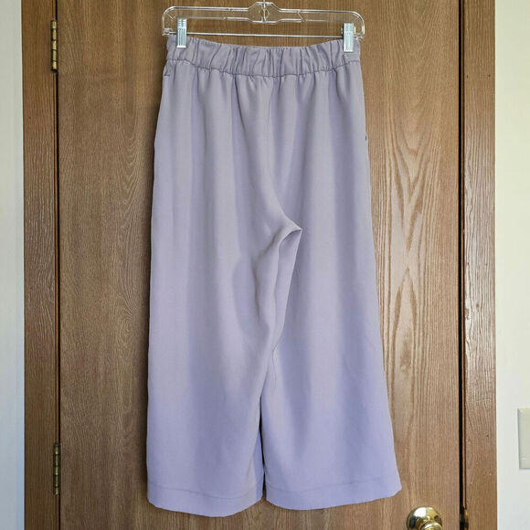 Lululemon Noir Cropped Wide Leg Pants - Picture 4 of 9